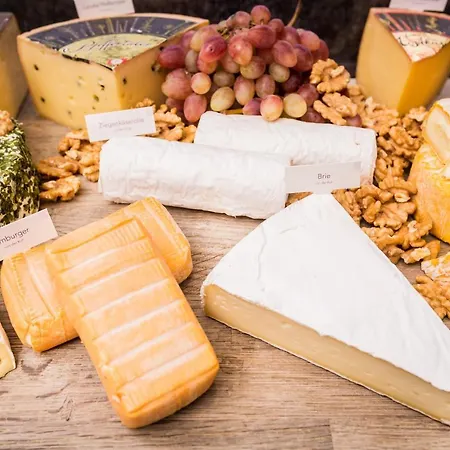 Exquisit اوبرستدورف