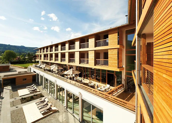 Hotel Exquisit 4*